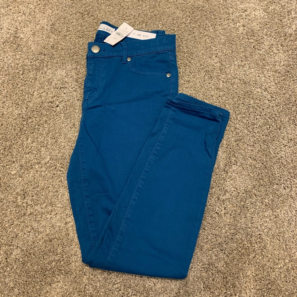 *BRAND NEW* Modern Skinny Loft Jeans.